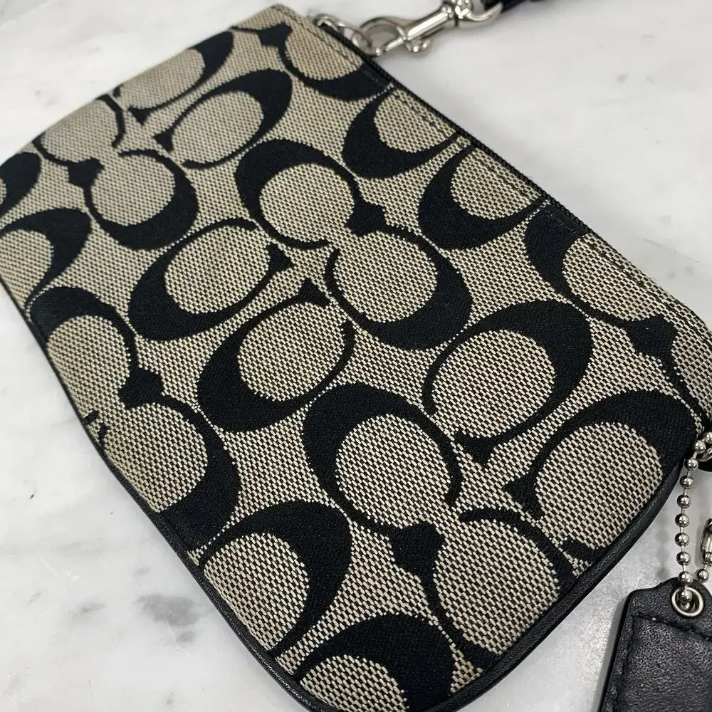 COACH Signature Wristlet 7